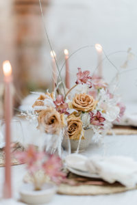 dekoracje stołu weselnego